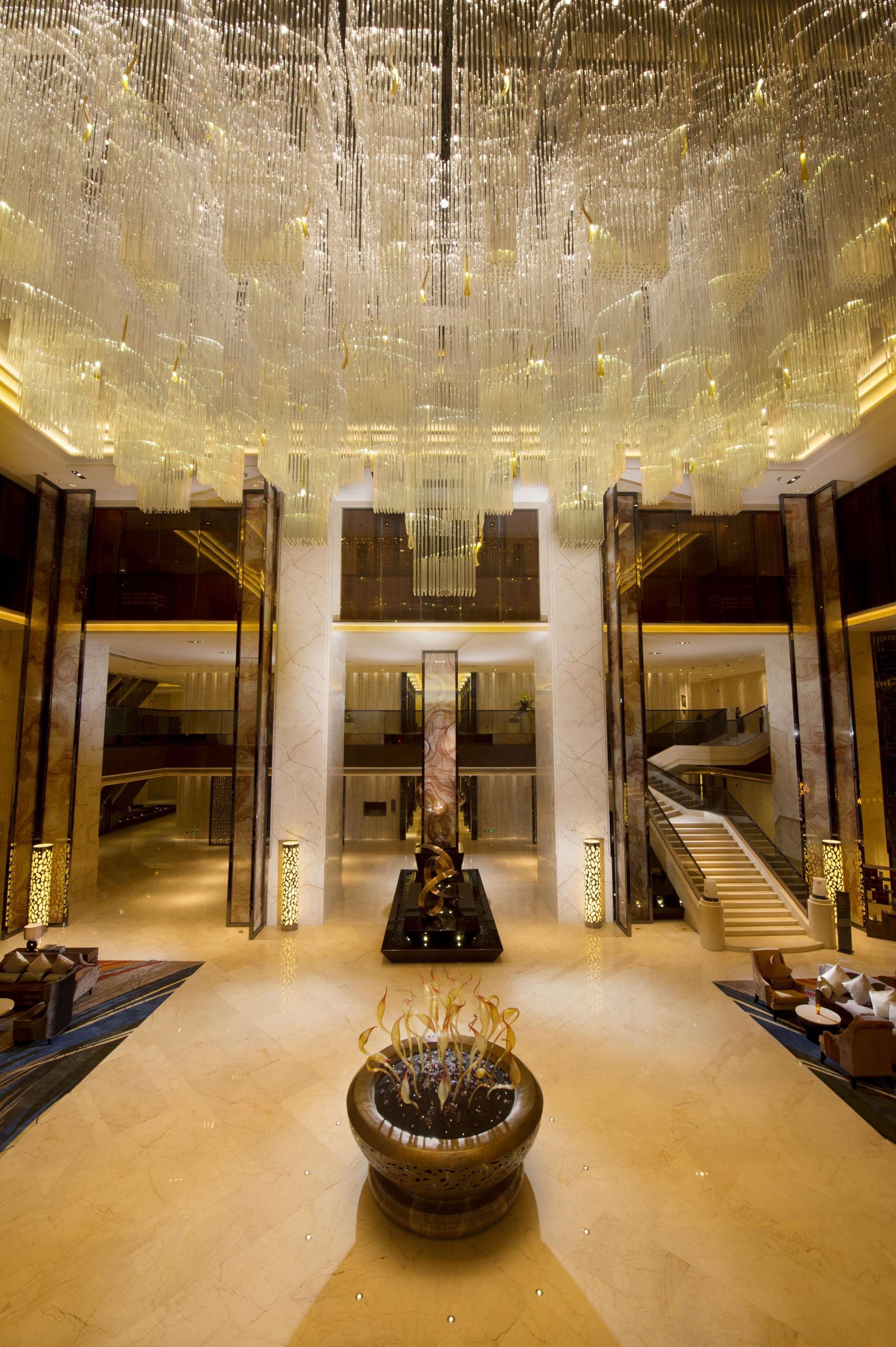 Hilton Zhongshan Downtown Exterior foto